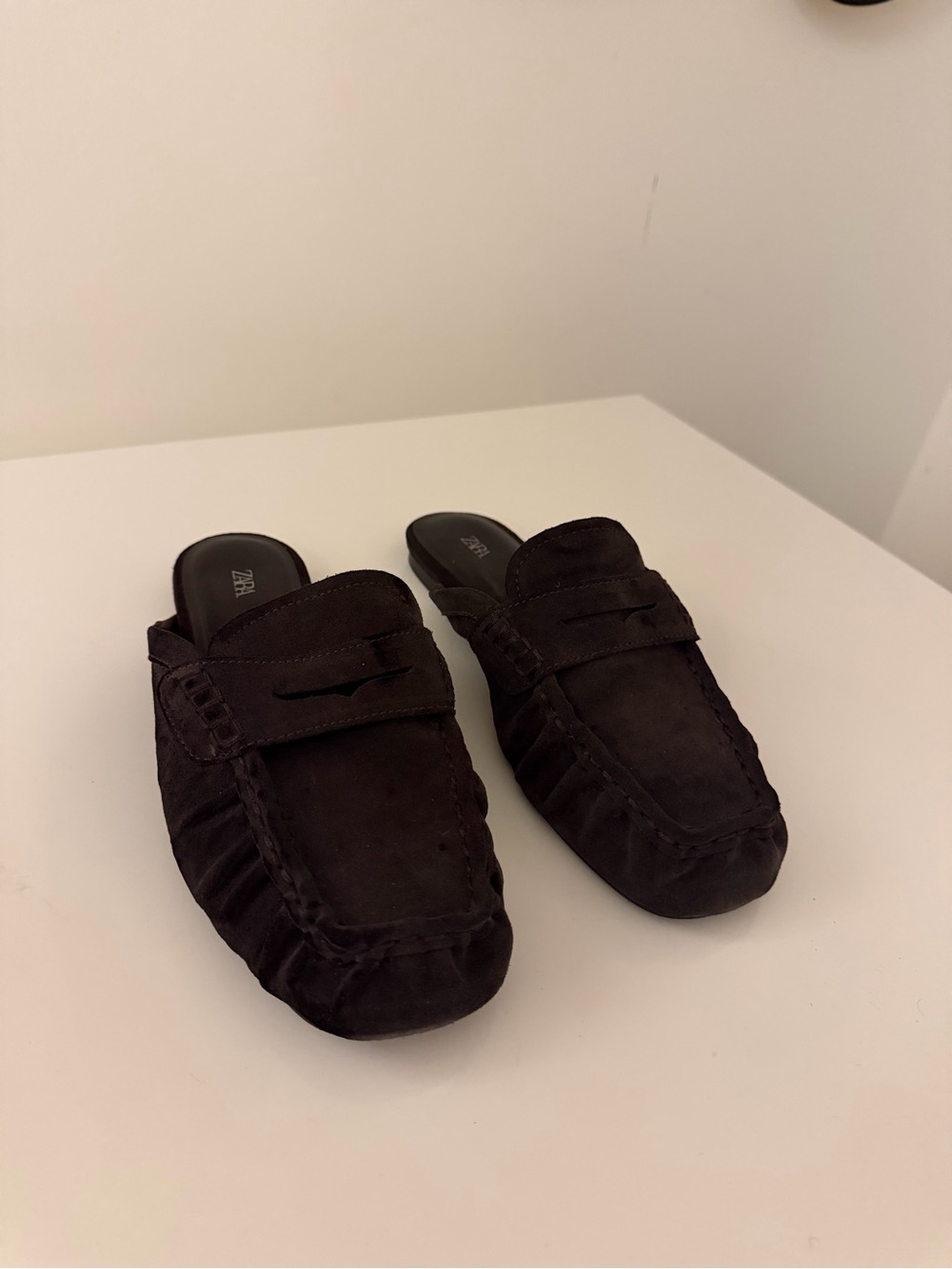 Zara Brown Suede Slip-On Loafers